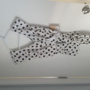 NWT Halogen sleeveless top with ruffles and tie waist